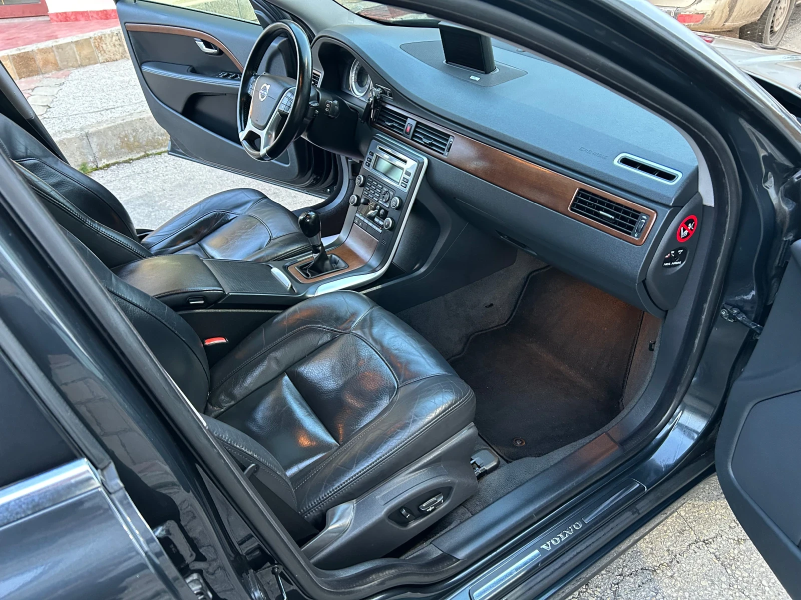 Volvo V70 2.0D XENON FULL | Mobile.bg � ����������� 10