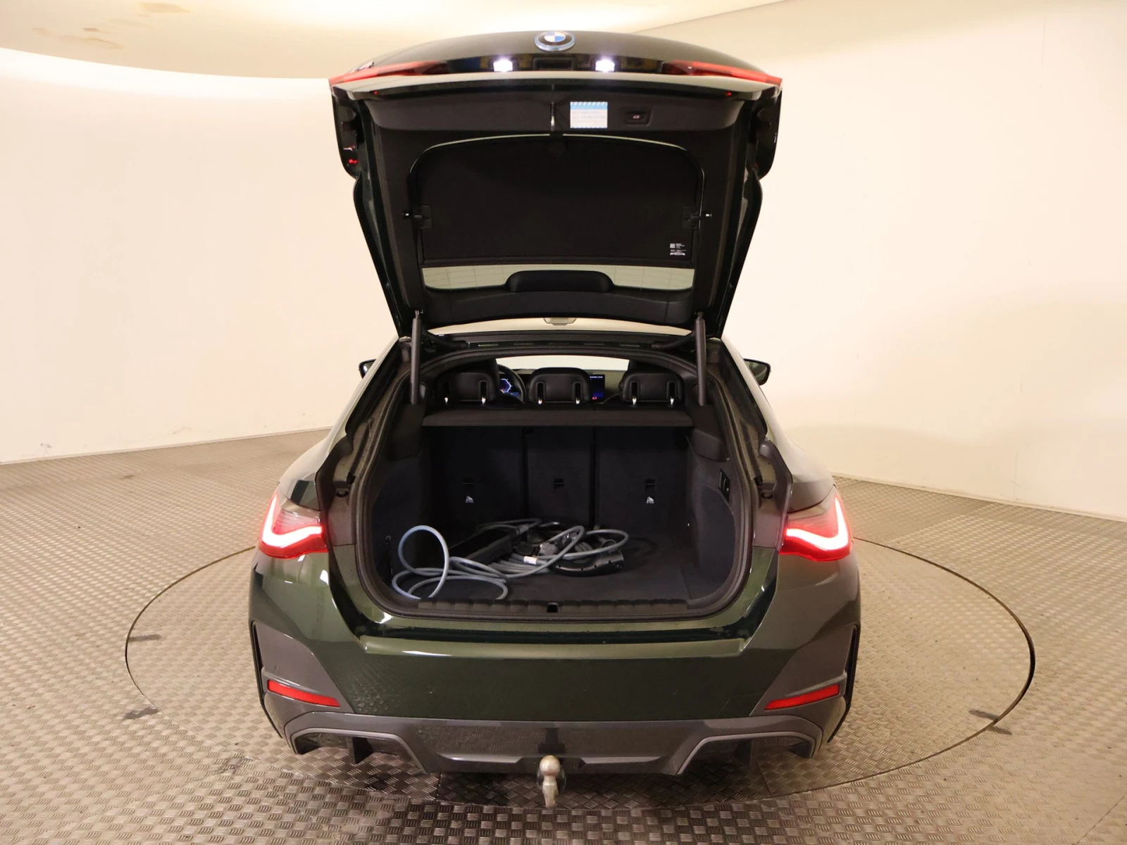 BMW i4 35 | Mobile.bg � ����������� 5