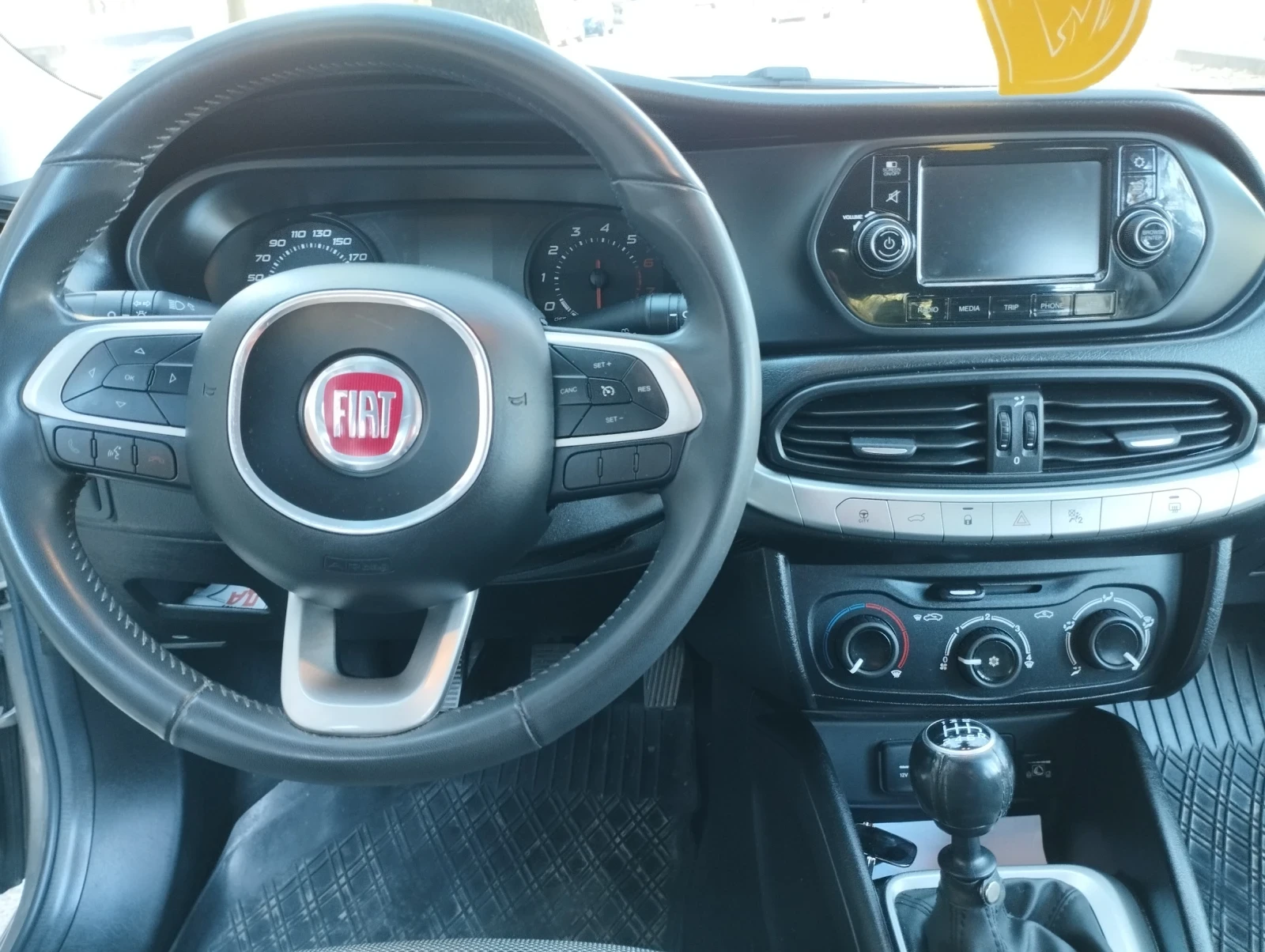 Fiat Tipo, снимка 9 - Автомобили и джипове - 53907751