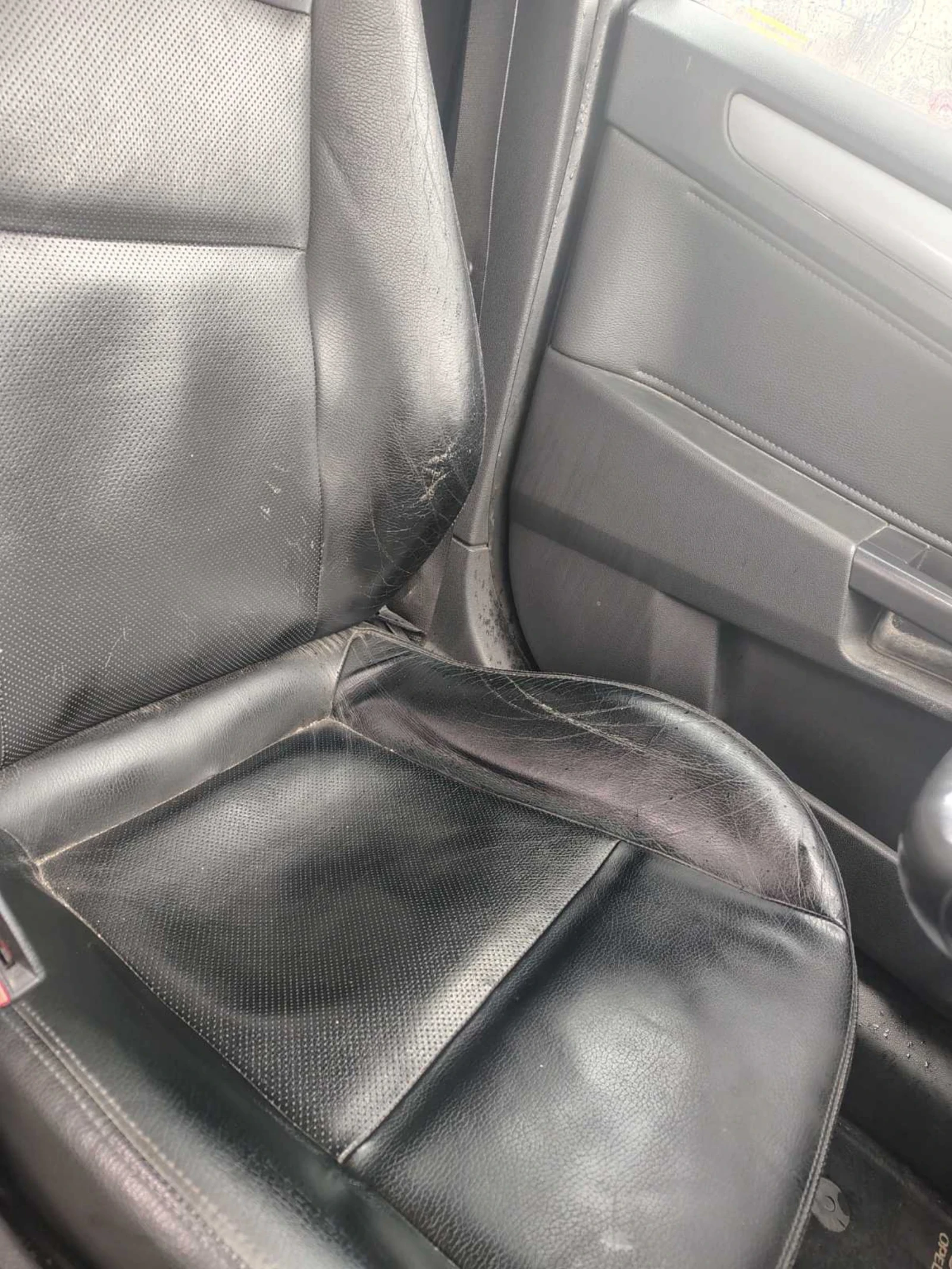 Opel Astra H 2.0T, снимка 12 - Автомобили и джипове - 54047321