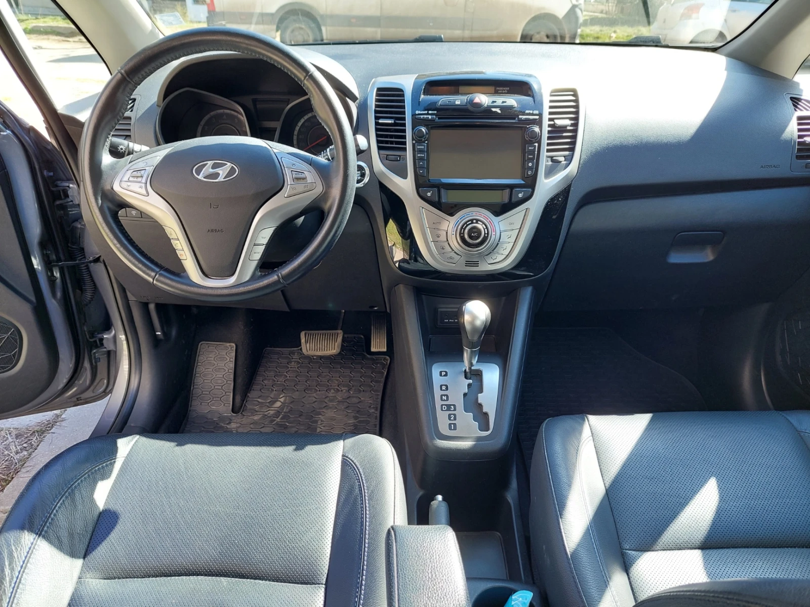 Hyundai Ix20 1.6 MPi, снимка 8 - Автомобили и джипове - 54069703