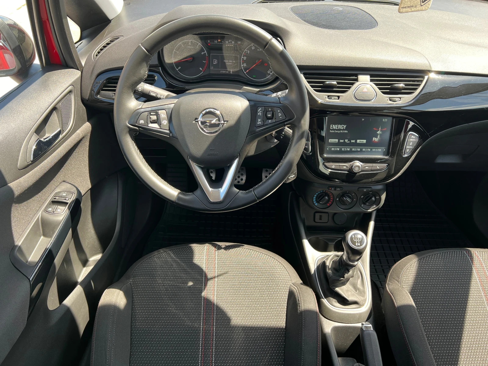 Opel Corsa 1.4 ГАЗ/LPG BLACK EDITION, снимка 6 - Автомобили и джипове - 54508872
