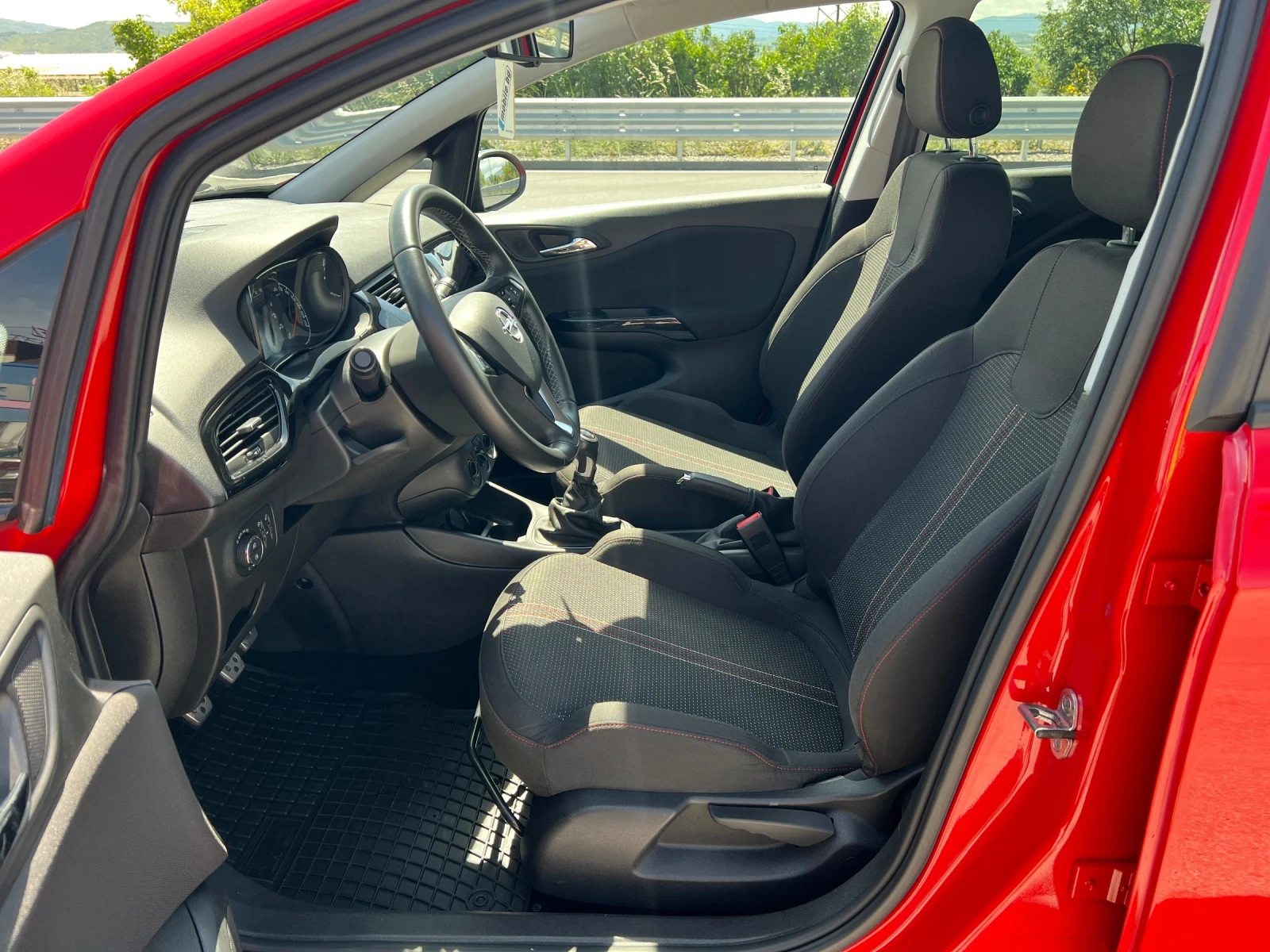 Opel Corsa 1.4 ГАЗ/LPG BLACK EDITION, снимка 5 - Автомобили и джипове - 54508872
