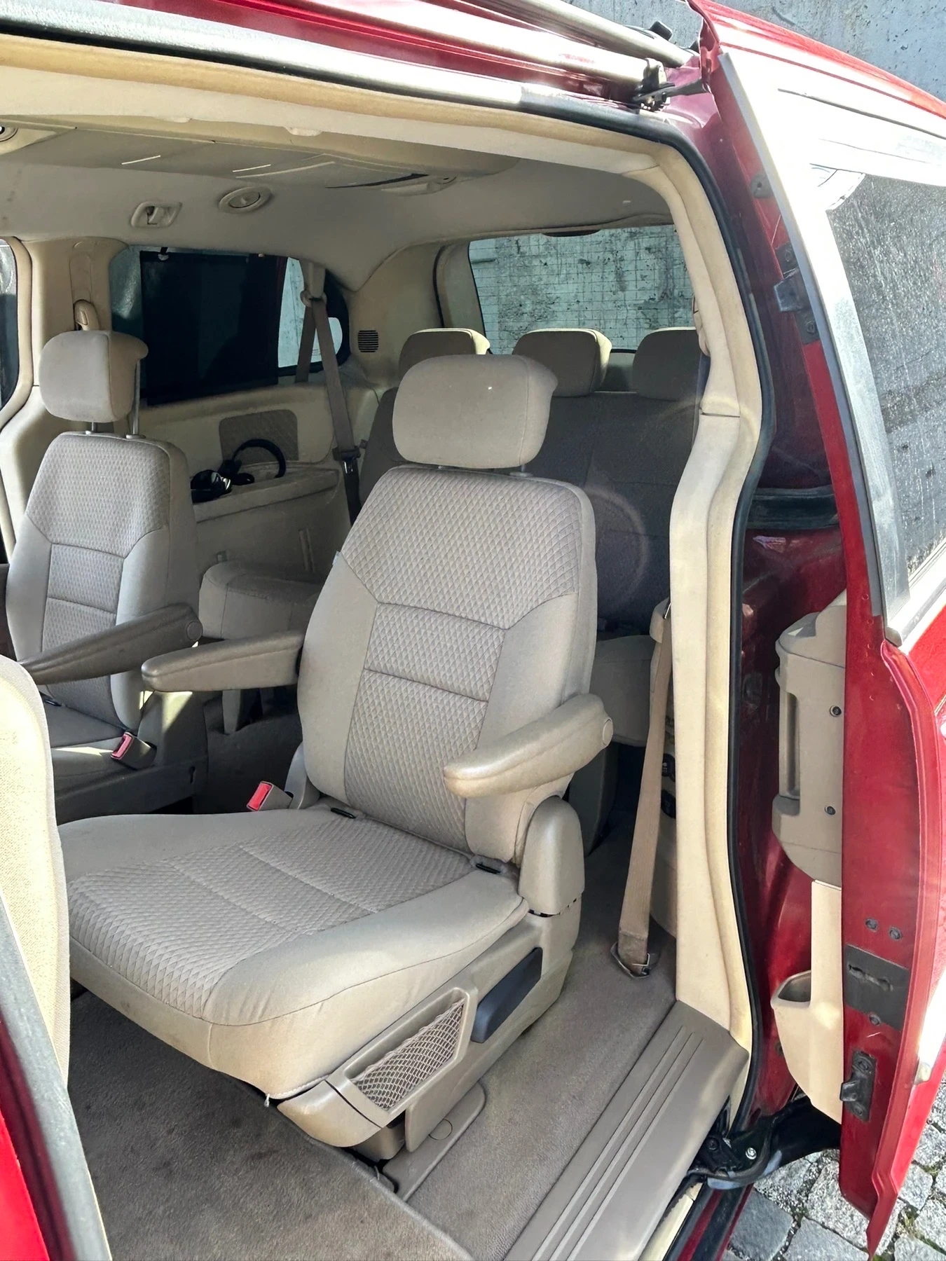 Chrysler Town and Country 3.8i-200ps-7����� | Mobile.bg � ����������� 10
