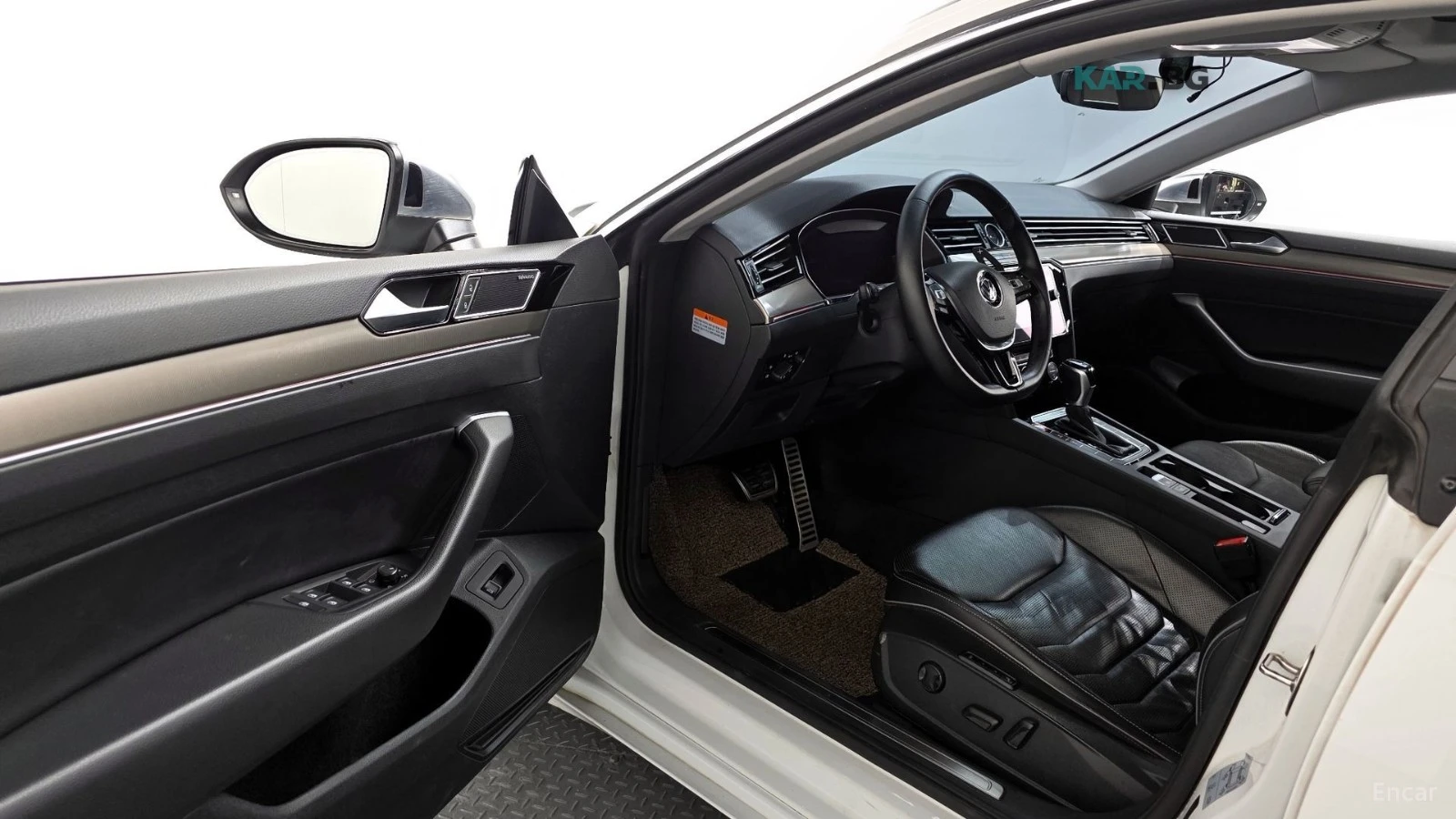 VW Arteon PRESTIGE / ОБДУХ / ПОДГРЕВИ / 360 / ДИГ.ТАБЛО, снимка 10 - Автомобили и джипове - 54595789