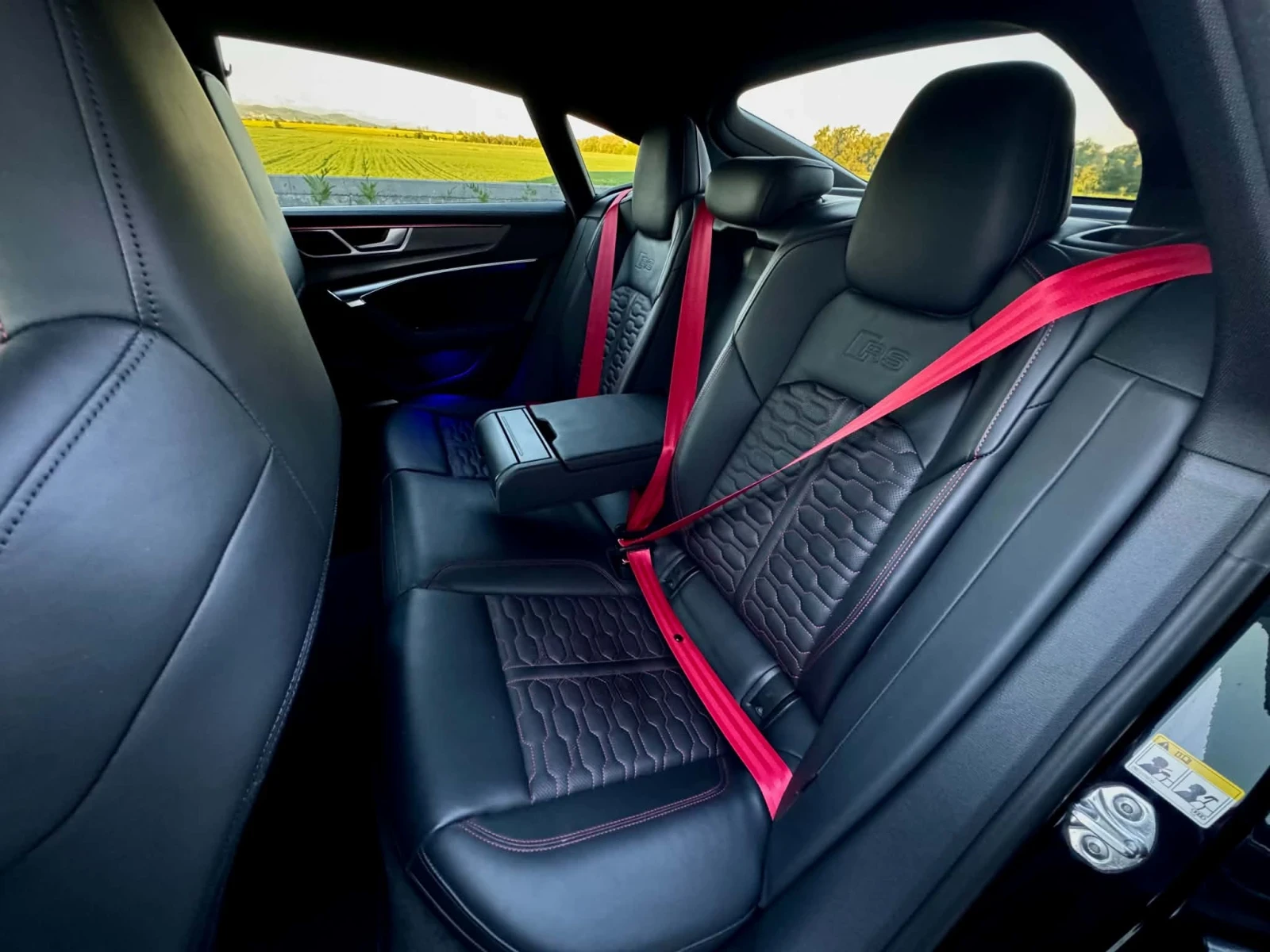 Audi Rs7 Ceramic B&O , снимка 15 - Автомобили и джипове - 54597656