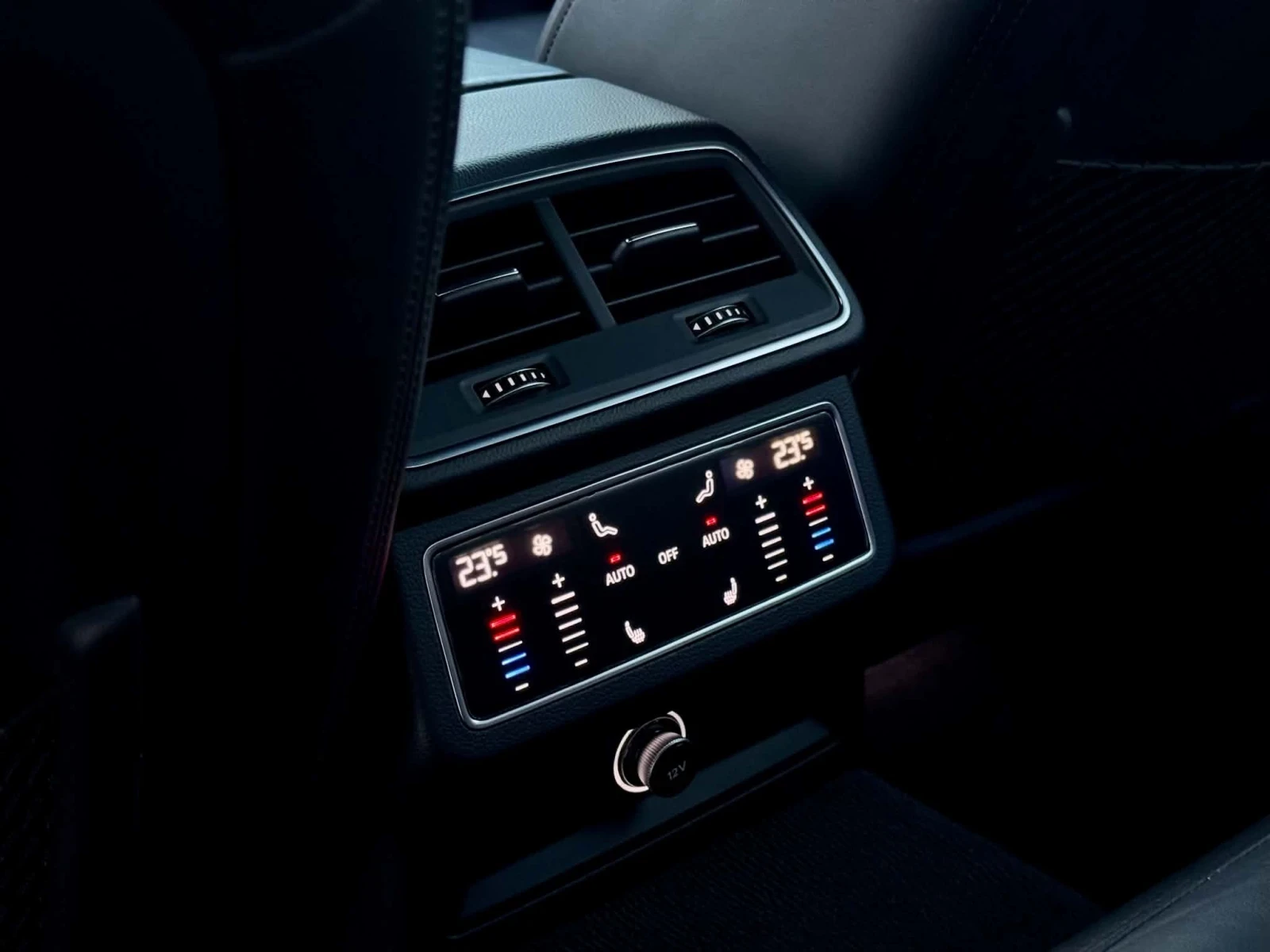 Audi Rs7 Ceramic B&O , снимка 14 - Автомобили и джипове - 54597656