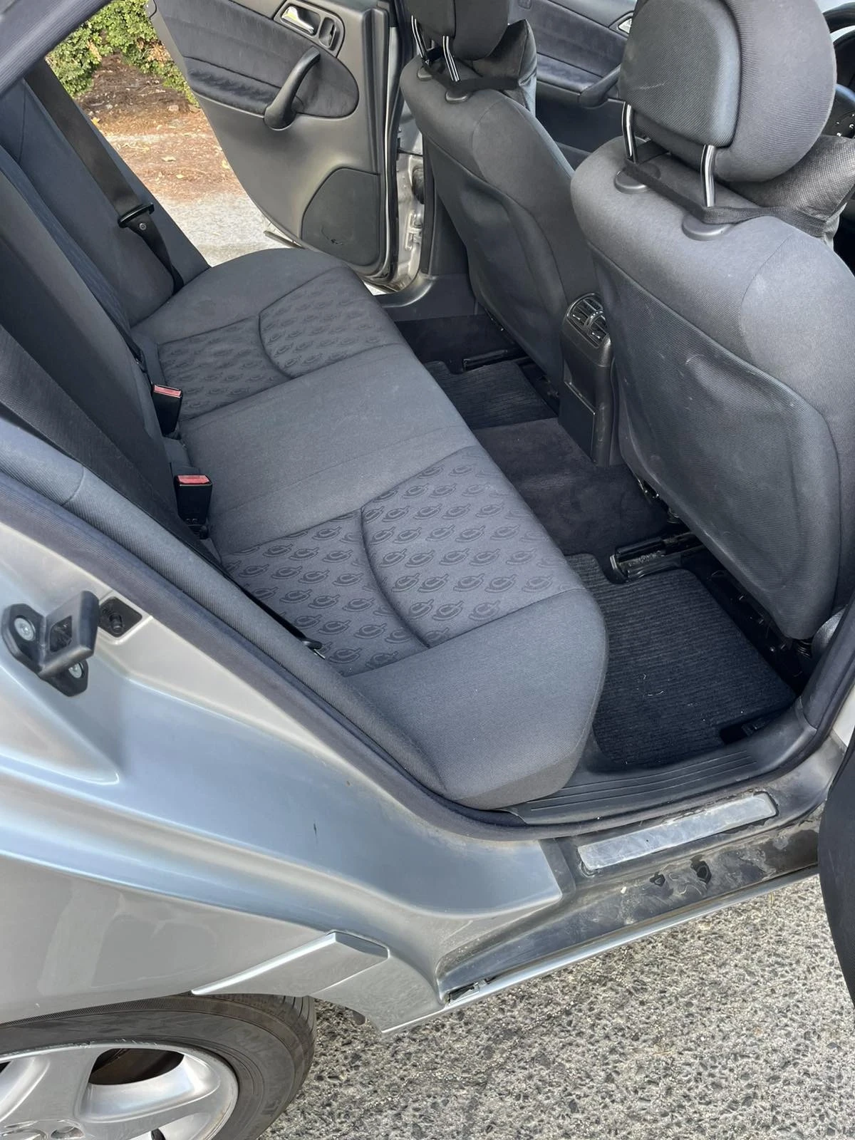 Mercedes-Benz C 200 2.2 CDI, снимка 9 - Автомобили и джипове - 54905390