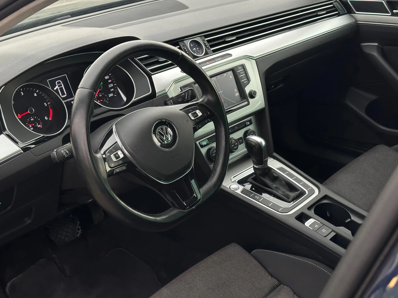 VW Passat 2.0 TDI | DSG | 150HP | ����� �������� �������  | Mobile.bg � ����������� 7