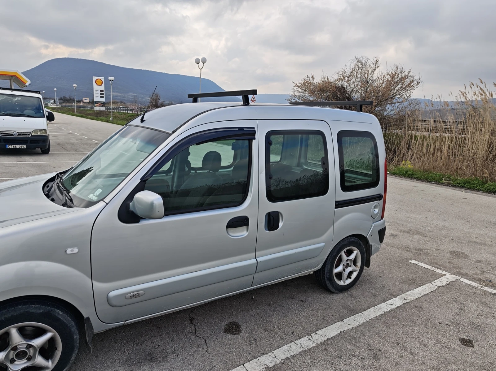 Renault Kangoo 1.5dci, снимка 2 - Автомобили и джипове - 55070477