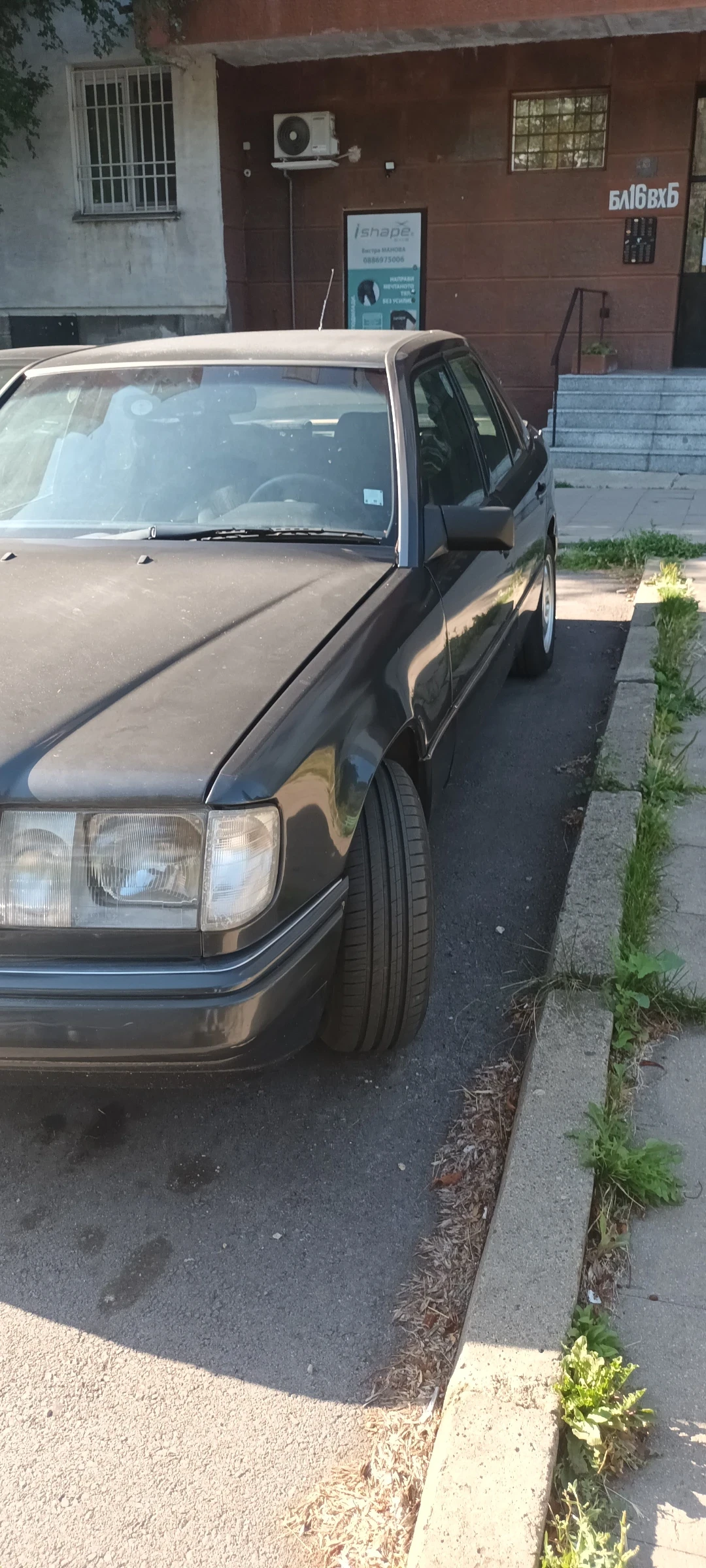 Mercedes-Benz 124, снимка 2 - Автомобили и джипове - 55319551