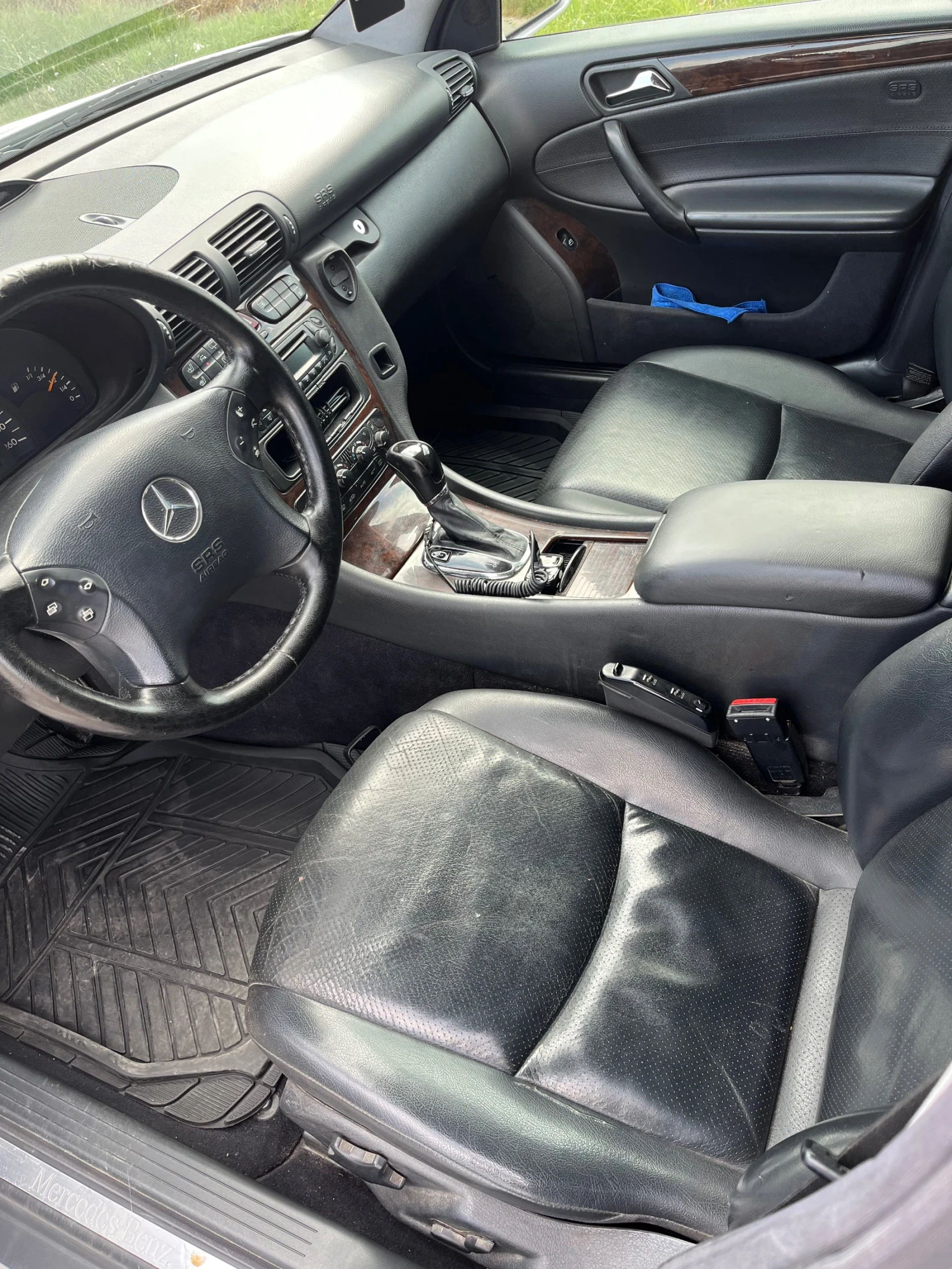 Mercedes-Benz C 200, снимка 9 - Автомобили и джипове - 55406602