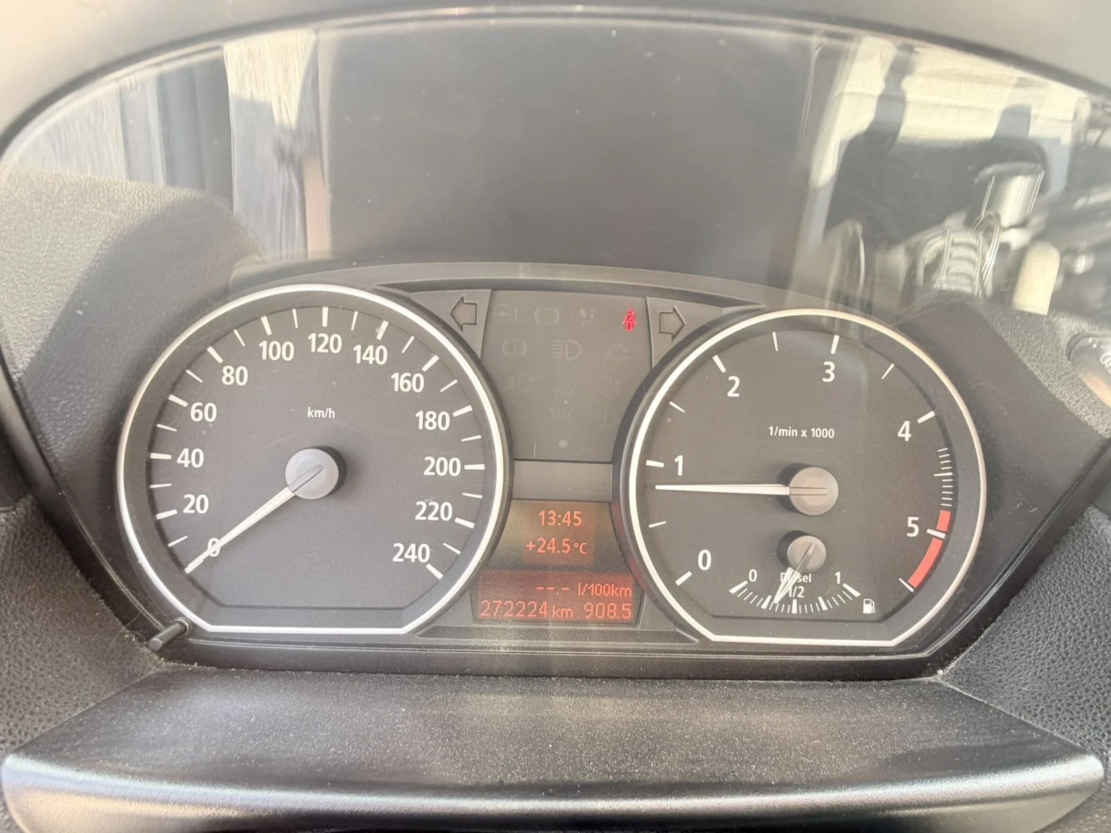BMW 118, снимка 13 - Автомобили и джипове - 55440009