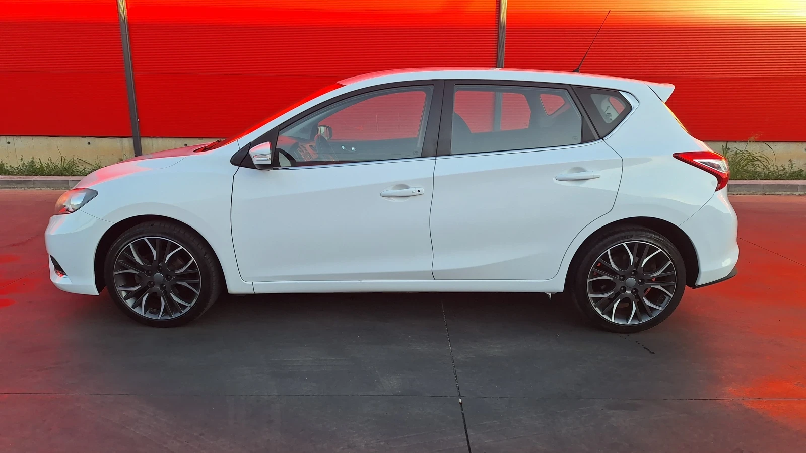 Nissan Pulsar 1.5 DCI, снимка 2 - Автомобили и джипове - 55504817