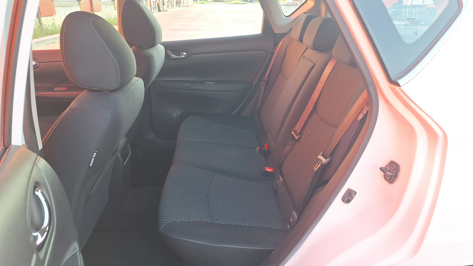 Nissan Pulsar 1.5 DCI, снимка 12 - Автомобили и джипове - 55504817