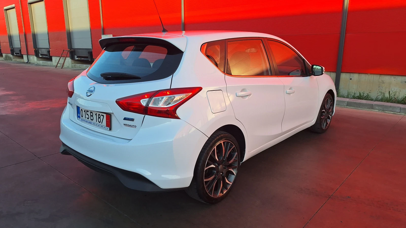 Nissan Pulsar 1.5 DCI, снимка 6 - Автомобили и джипове - 55504817