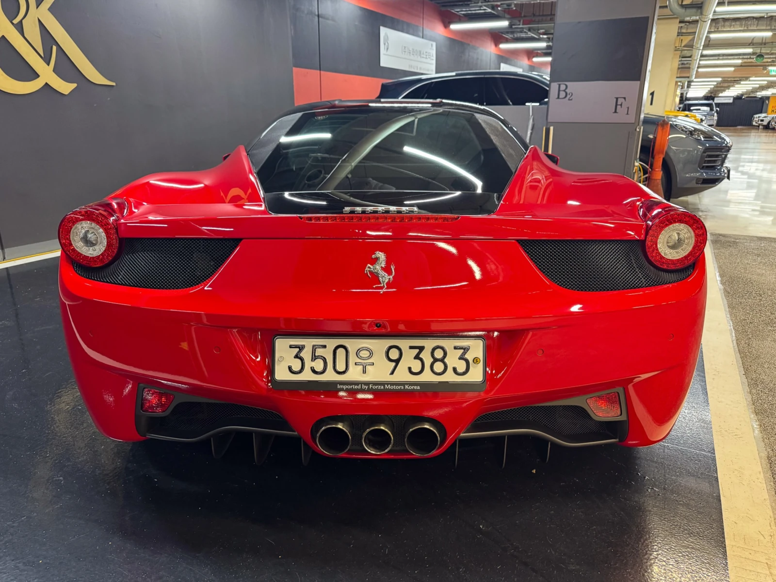 Ferrari 458 Italia КРАЙНА ЦЕНА, снимка 7 - Автомобили и джипове - 55535165