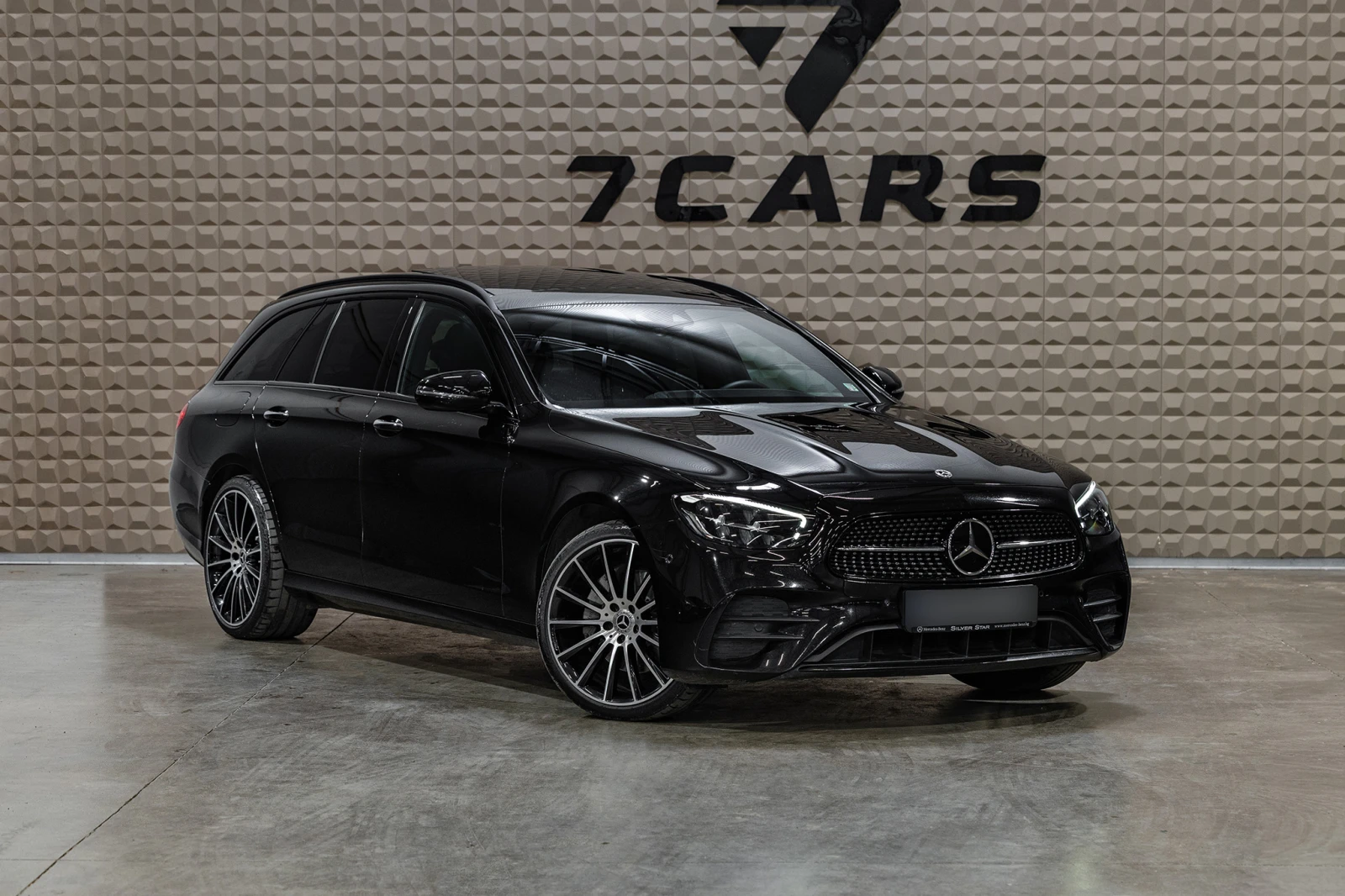 Mercedes-Benz E 300 Mercedes E300d 4Matic AMG Line| Distronic| Burmest, снимка 5 - Автомобили и джипове - 55626972