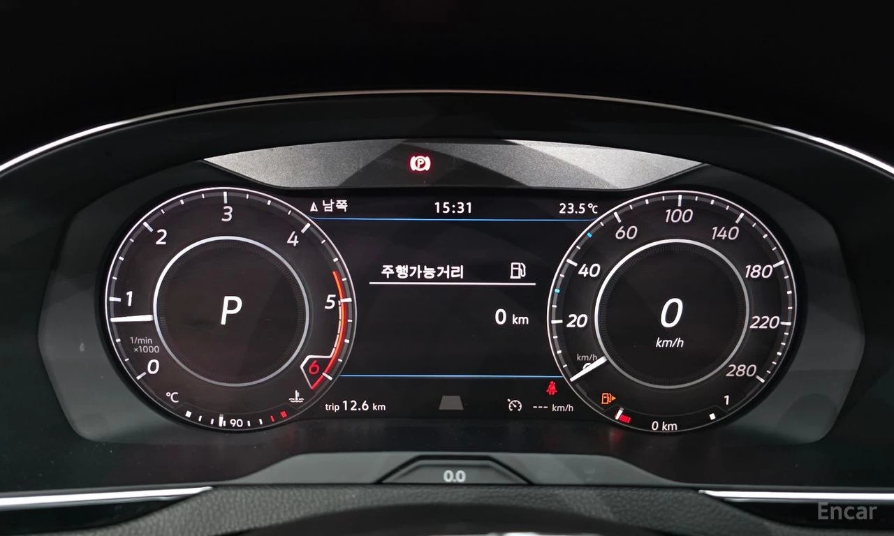 VW Arteon 2.0* TDI* PREMIUM* ДИГИТАЛНО* ТАБЛО* ОБДУХВАНЕ* ДИ, снимка 11 - Автомобили и джипове - 55740149