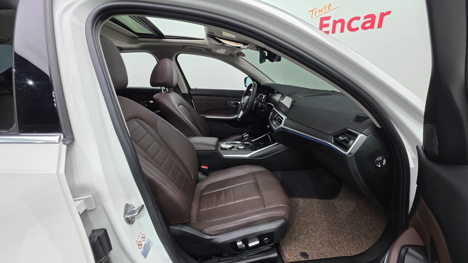 BMW 330 i xDrive Luxury | Mobile.bg � ����������� 10