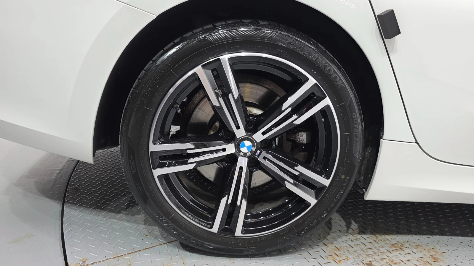 BMW 330 i xDrive Luxury | Mobile.bg � ����������� 5