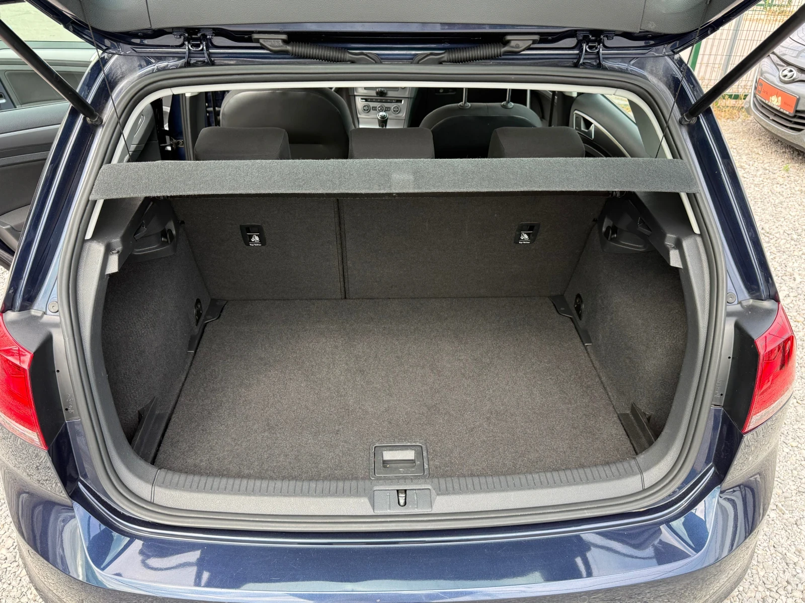 VW Golf 1.2 TSI BLUEMOTION, снимка 15 - Автомобили и джипове - 56187817