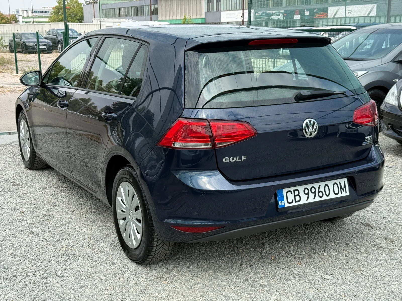 VW Golf 1.2 TSI BLUEMOTION, снимка 6 - Автомобили и джипове - 56187817