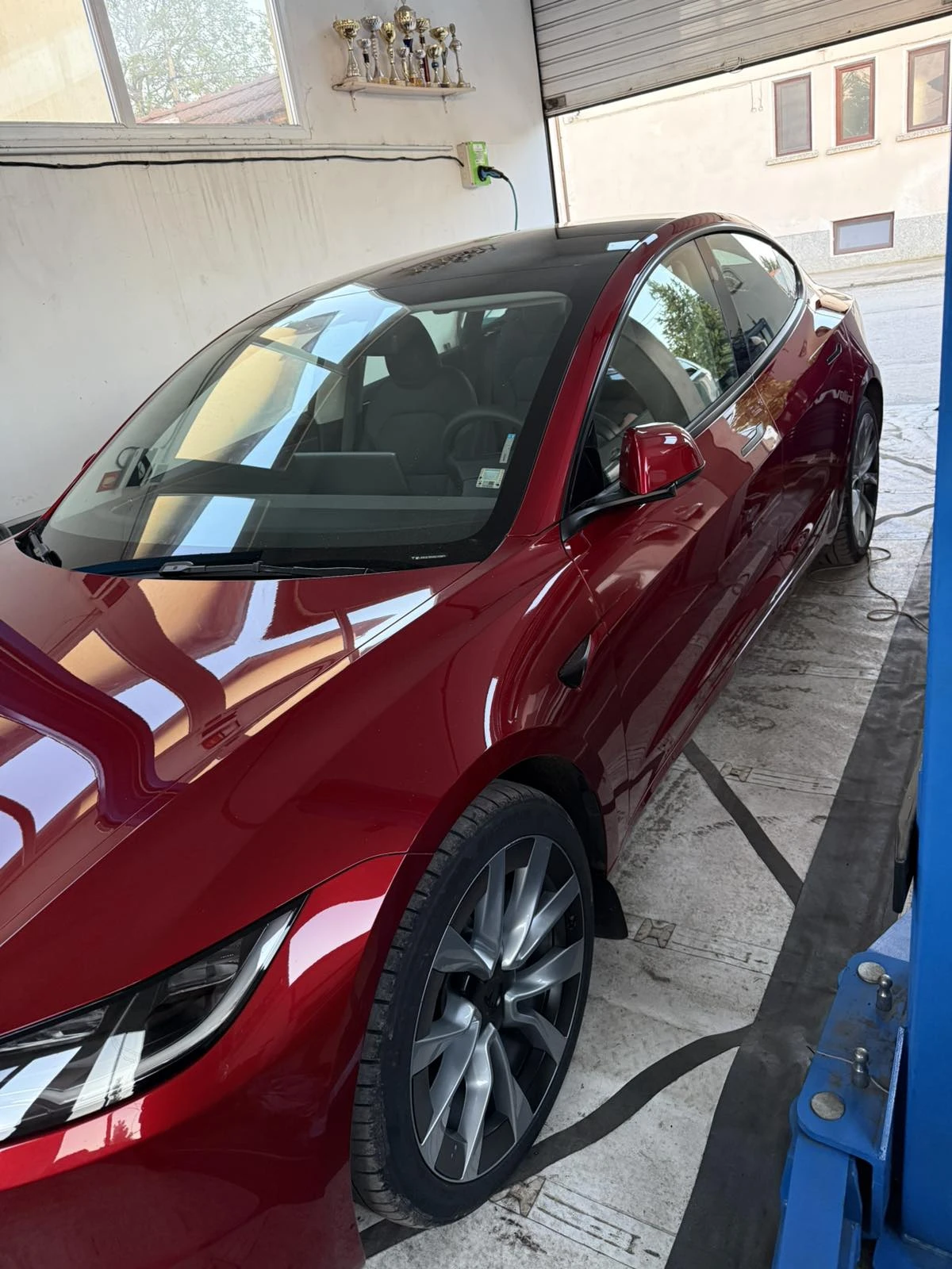 Tesla Model 3 RWD , снимка 2 - Автомобили и джипове - 56437092