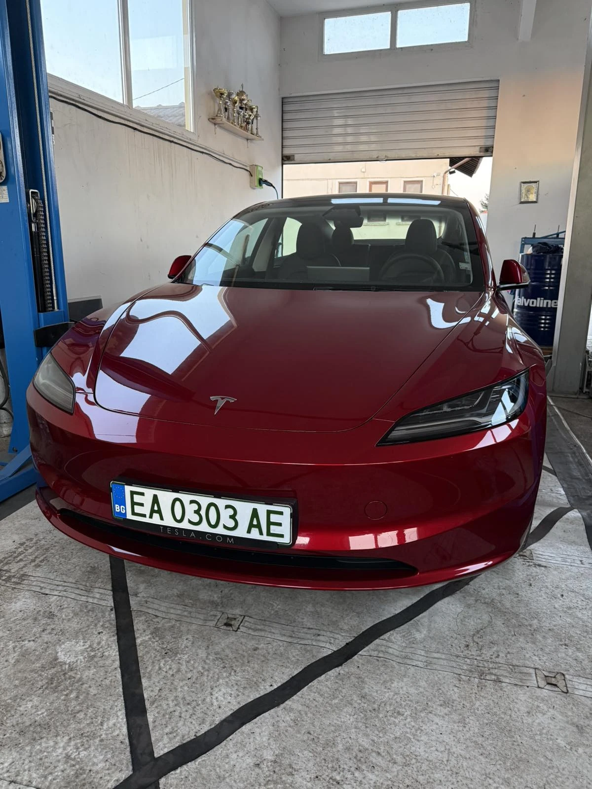 Tesla Model 3 RWD 