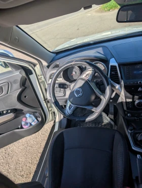 SsangYong Tivoli | Mobile.bg    9