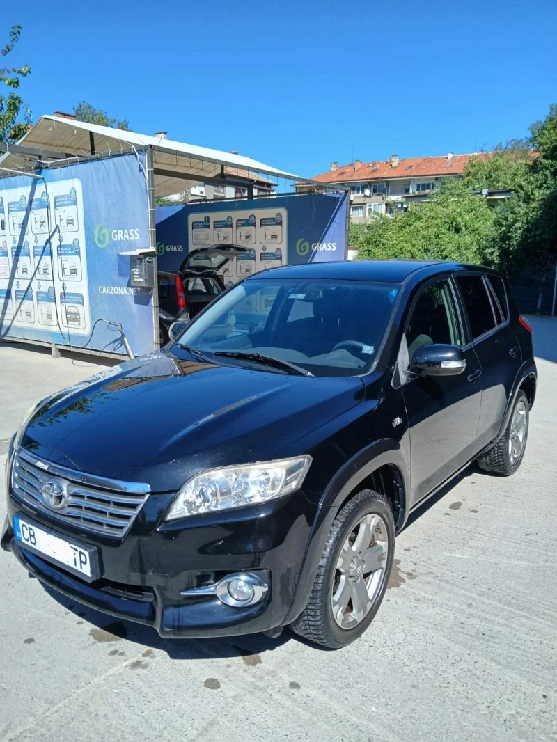 Toyota Rav4 2.2 150кс FACE LIFT 4Х4, снимка 2 - Автомобили и джипове - 46848431