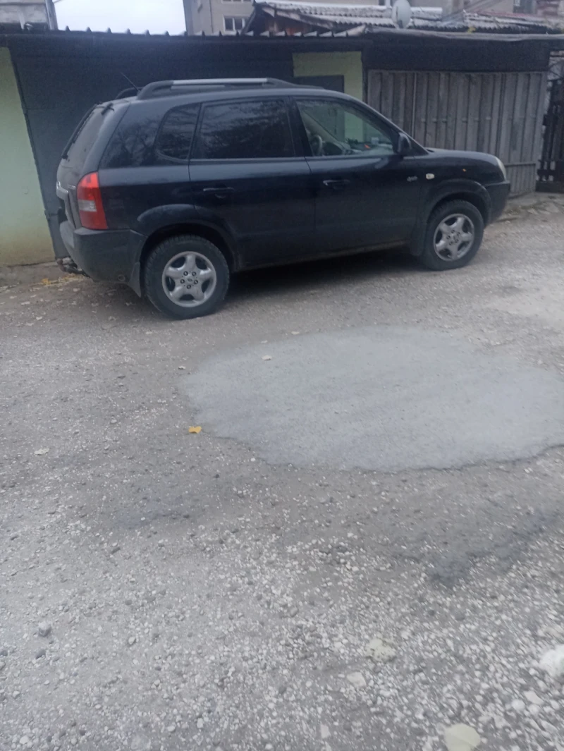 Hyundai Tucson 2, снимка 2 - Автомобили и джипове - 47910245