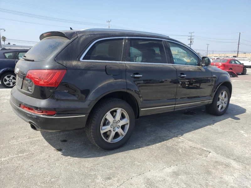 Audi Q7, снимка 6 - Автомобили и джипове - 47971108