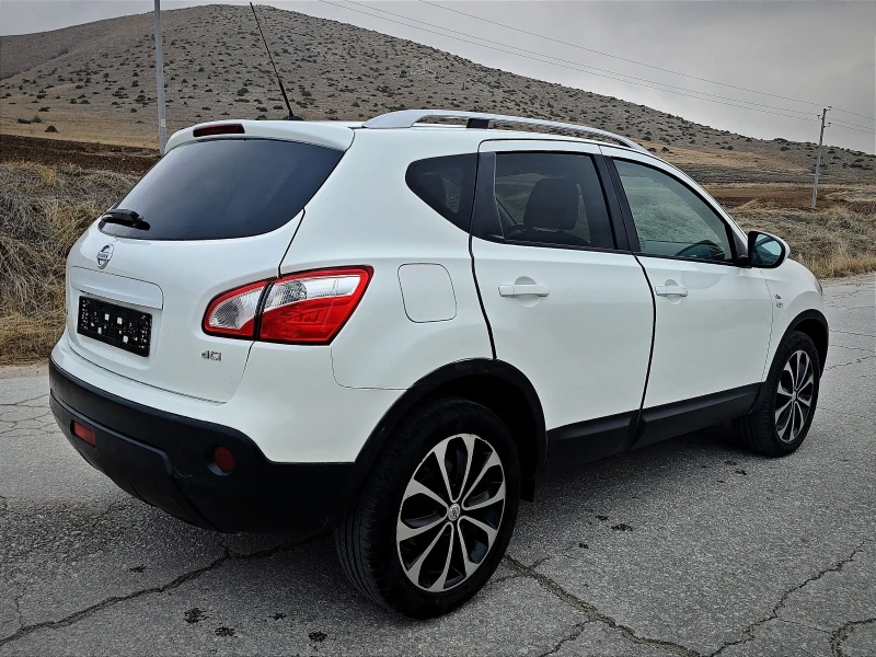 Nissan Qashqai * Avtomat* 4x4* Full* , снимка 4 - Автомобили и джипове - 48226955