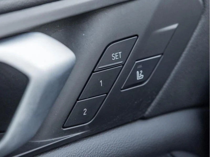 BMW X5 xDrive40i ENHANCED PKG | M SPORT PKG  CARFAX, снимка 14 - Автомобили и джипове - 52813434