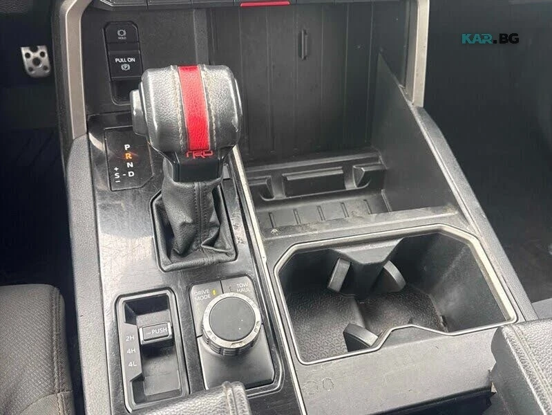 Toyota Tundra SR5* CrewMax* Cab* 4WD* ПОДГРЕВ* КАМЕРА* TRD, снимка 12 - Автомобили и джипове - 55989866