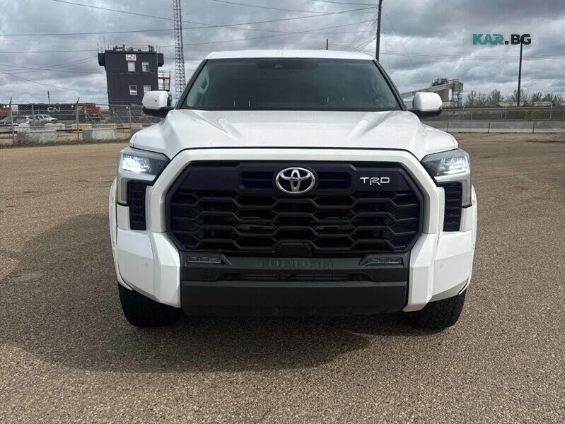 Toyota Tundra SR5* CrewMax* Cab* 4WD* ПОДГРЕВ* КАМЕРА* TRD, снимка 3 - Автомобили и джипове - 55989866