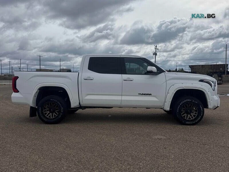 Toyota Tundra SR5* CrewMax* Cab* 4WD* ПОДГРЕВ* КАМЕРА* TRD, снимка 5 - Автомобили и джипове - 55989866