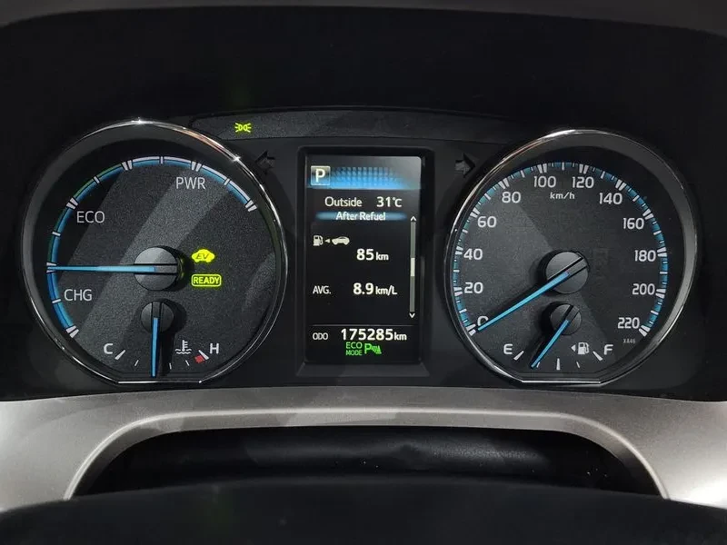 Toyota Rav4 2.5 4Wd 4Th Generation, снимка 15 - Автомобили и джипове - 56130916