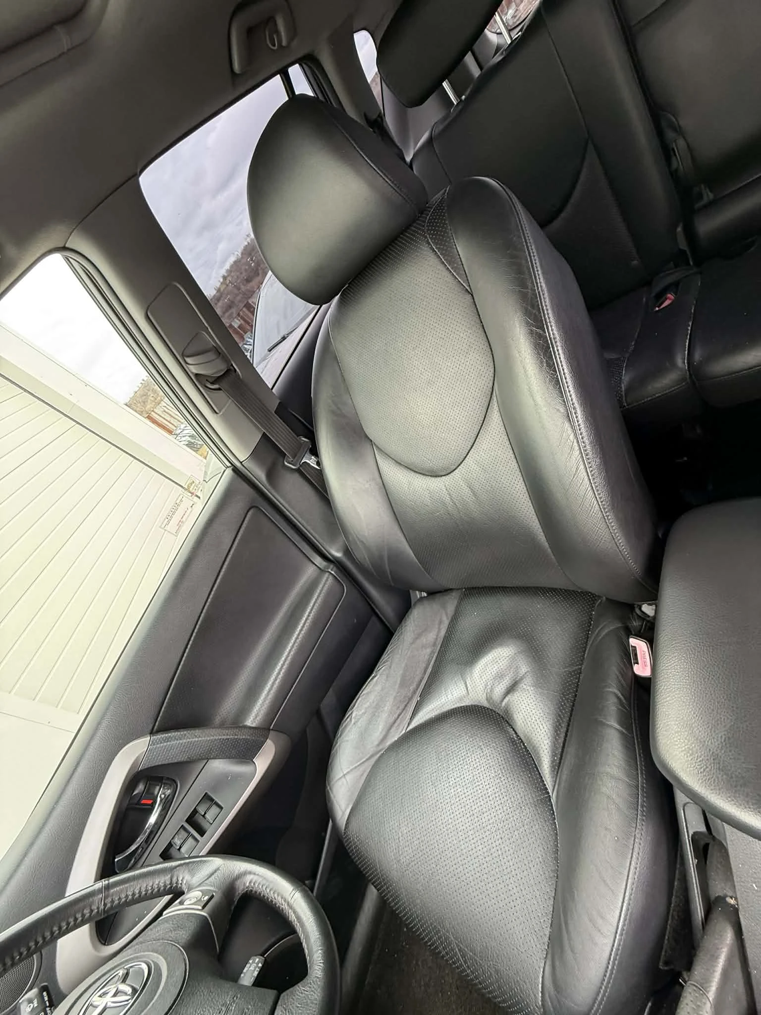 Toyota Rav4 2.2 D-4d 136�.� ����� ����� �� ����� | Mobile.bg � ����������� 12