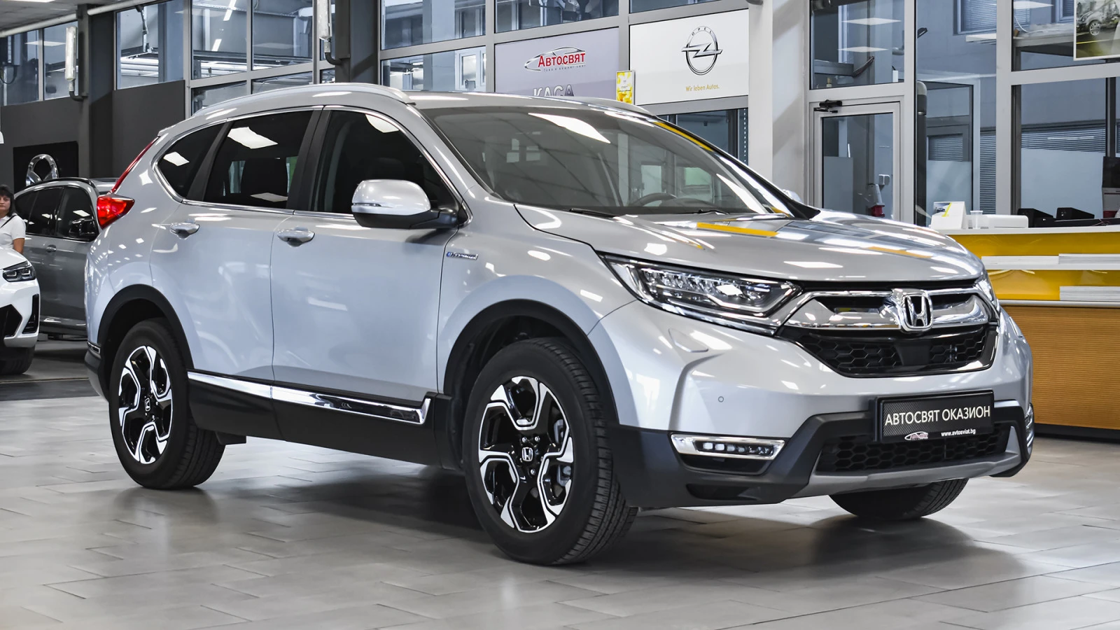 Honda Cr-v 2.0 i-MMD Executive Hybrid 4x4 Automatic - изображение 5