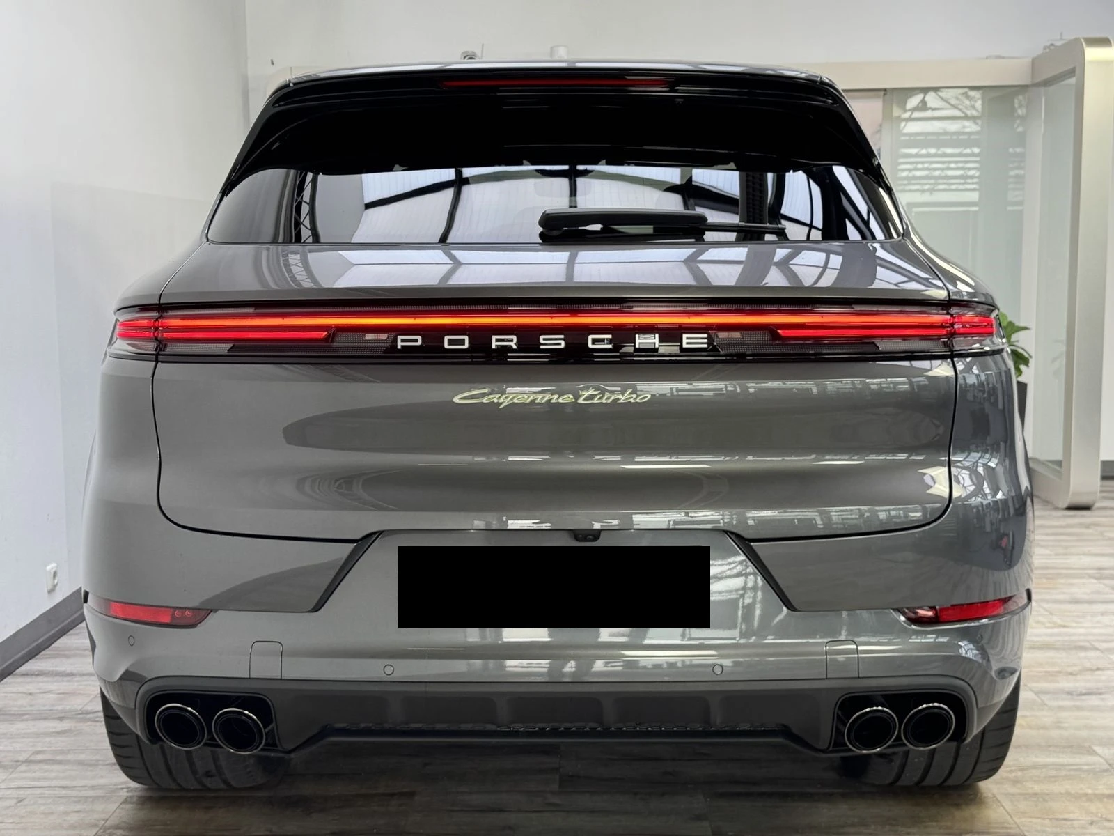 Porsche Cayenne TURBO E-HYBRID/FACELIFT/SPORT DE/BOSE/MATRIX/PANO/ - изображение 4