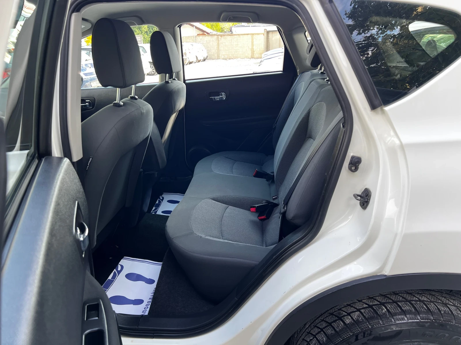 Nissan Qashqai 2.0i 4x4 189000km.EURO5 | Mobile.bg — изображение 12