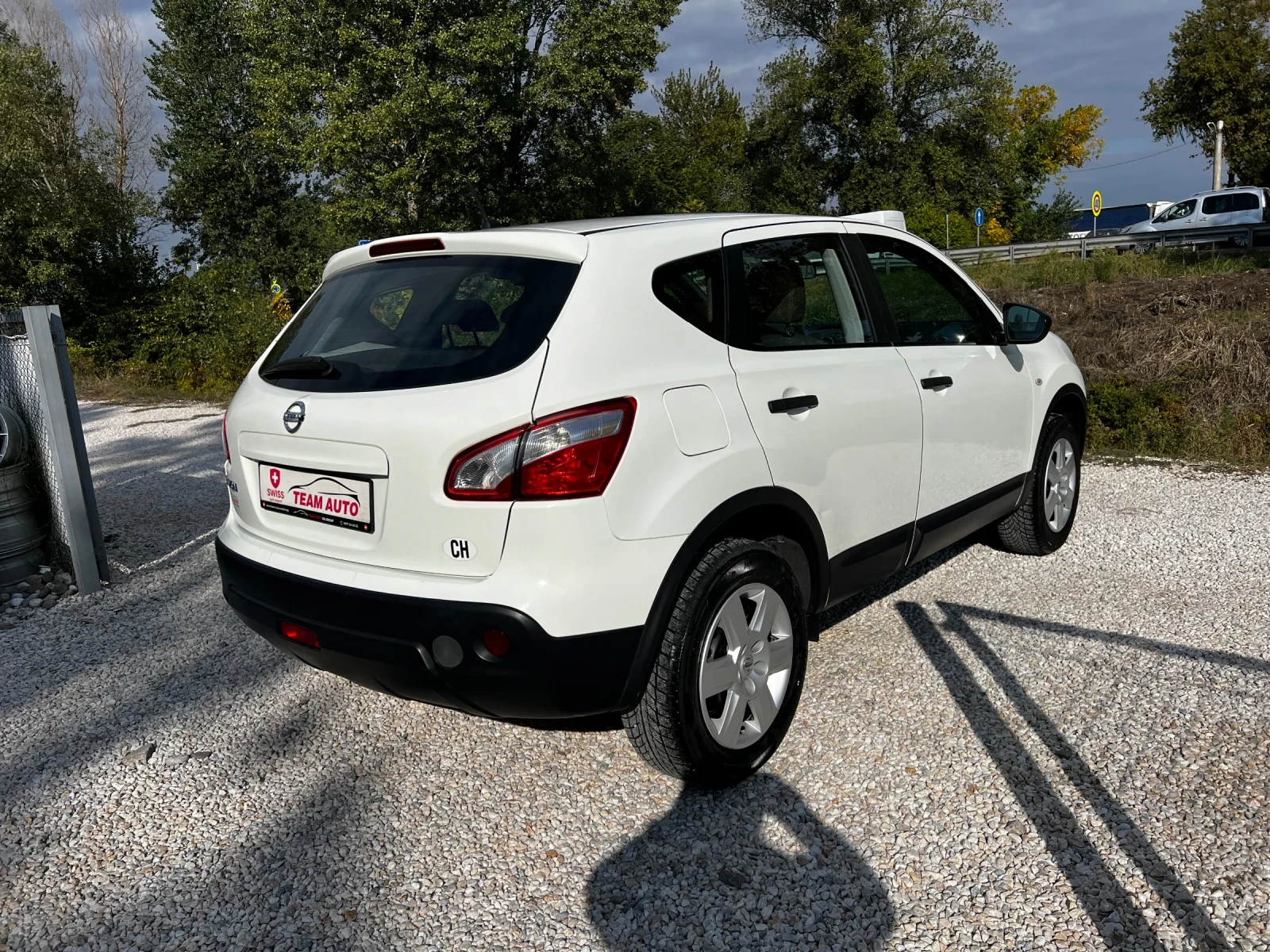 Nissan Qashqai 2.0i 4x4 189000km.EURO5 - изображение 5