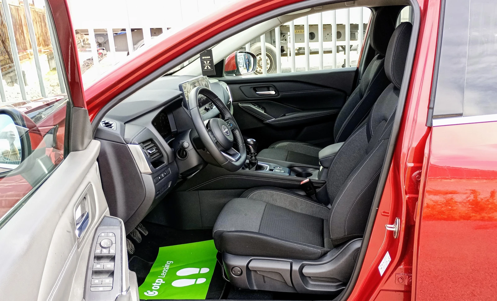 Nissan Qashqai 1.3 DIG-T 140 кс Mild Hybrid - изображение 6