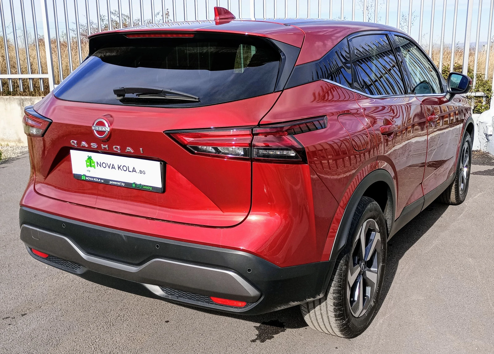 Nissan Qashqai 1.3 DIG-T 140 кс Mild Hybrid - изображение 5