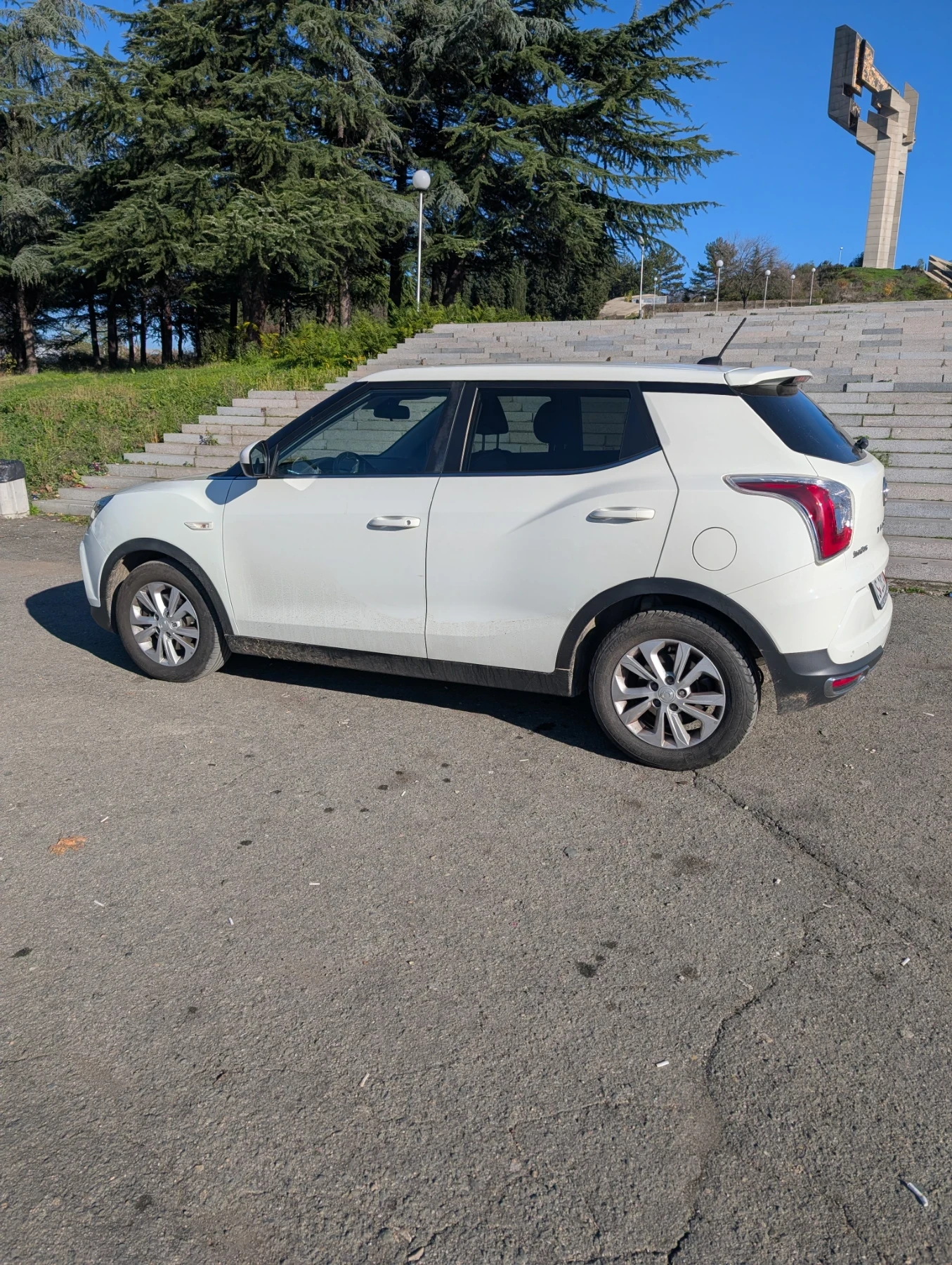 SsangYong Tivoli | Mobile.bg   3