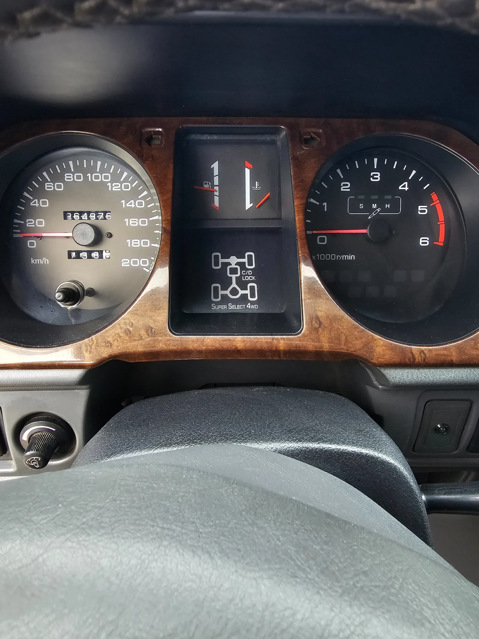 Mitsubishi Pajero Super select GLS - изображение 3