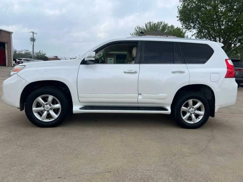 Lexus GX 460 V8 * 7 Места * Сервизна история * , снимка 2 - Автомобили и джипове - 53824408