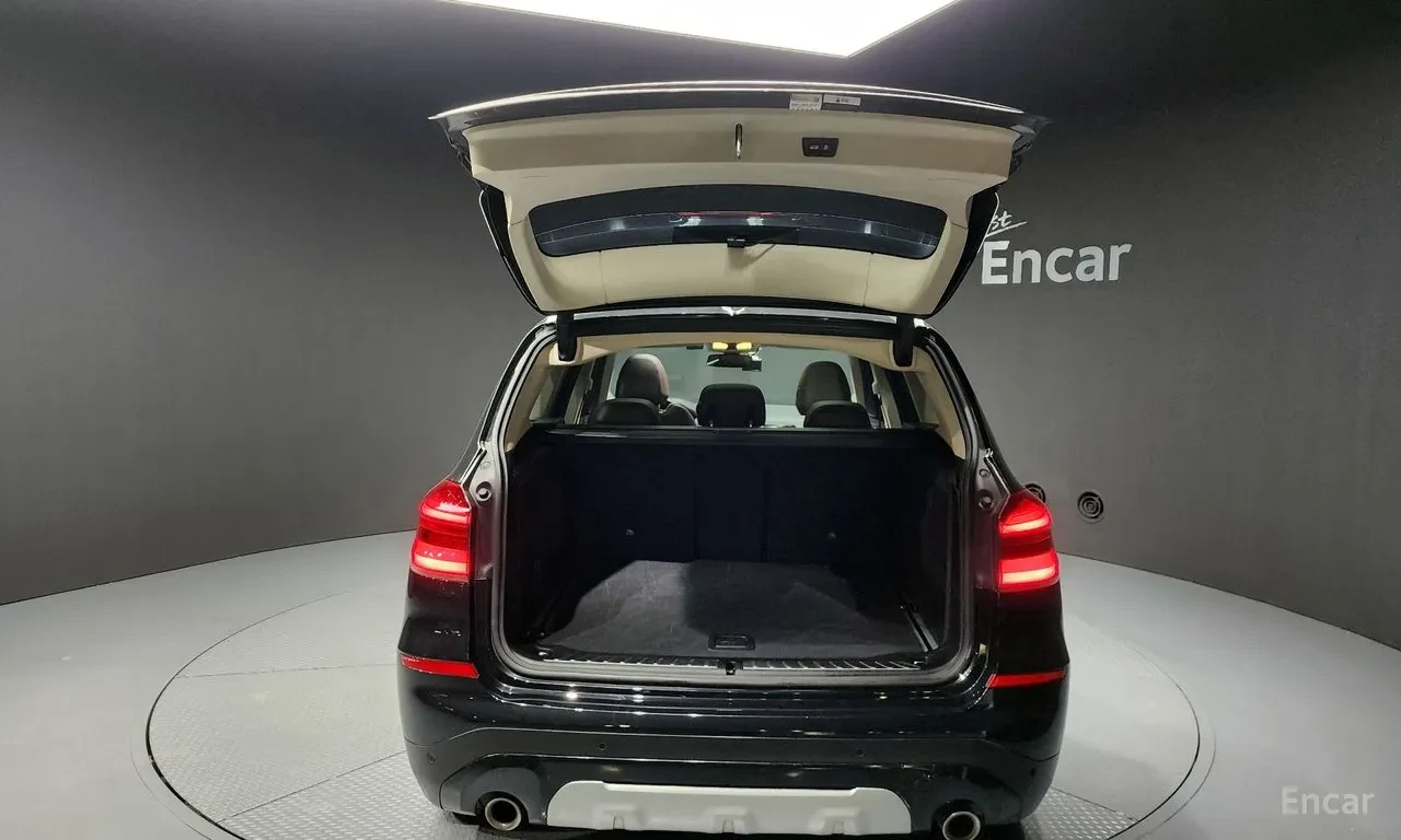 BMW X3 (G01) xDrive20d, снимка 17 - Автомобили и джипове - 54644797